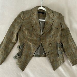 L.A.M.B crop blazer